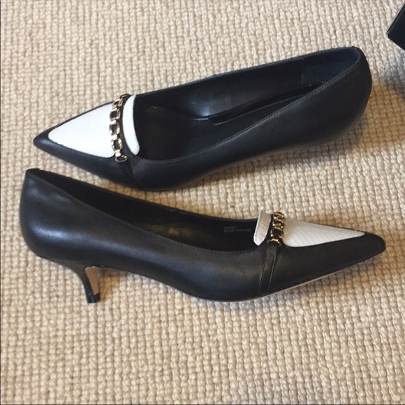 White House Black Market Shoes - Whbm black and white kitten heel shoes White House Black Market Shoes - Whbm black and white kitten heel shoes